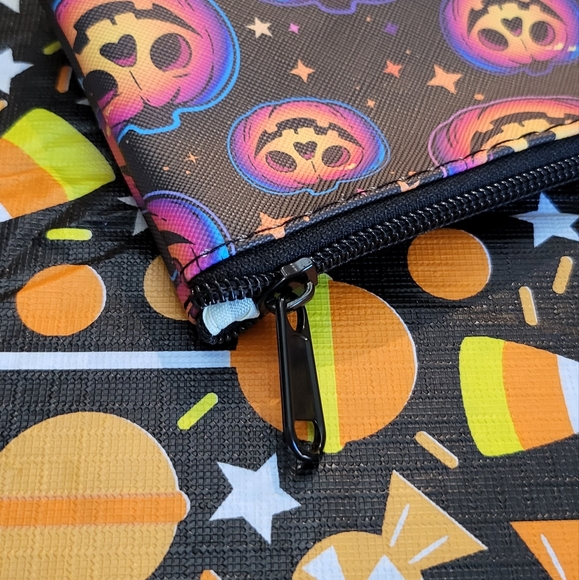 Jack-o-Lantern Makeup Bag - Picture 3 of 3